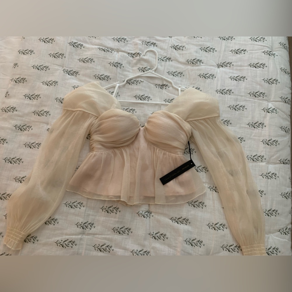 X REVOLVE Burna Blouse in Cream Small
House of Harlow 1960